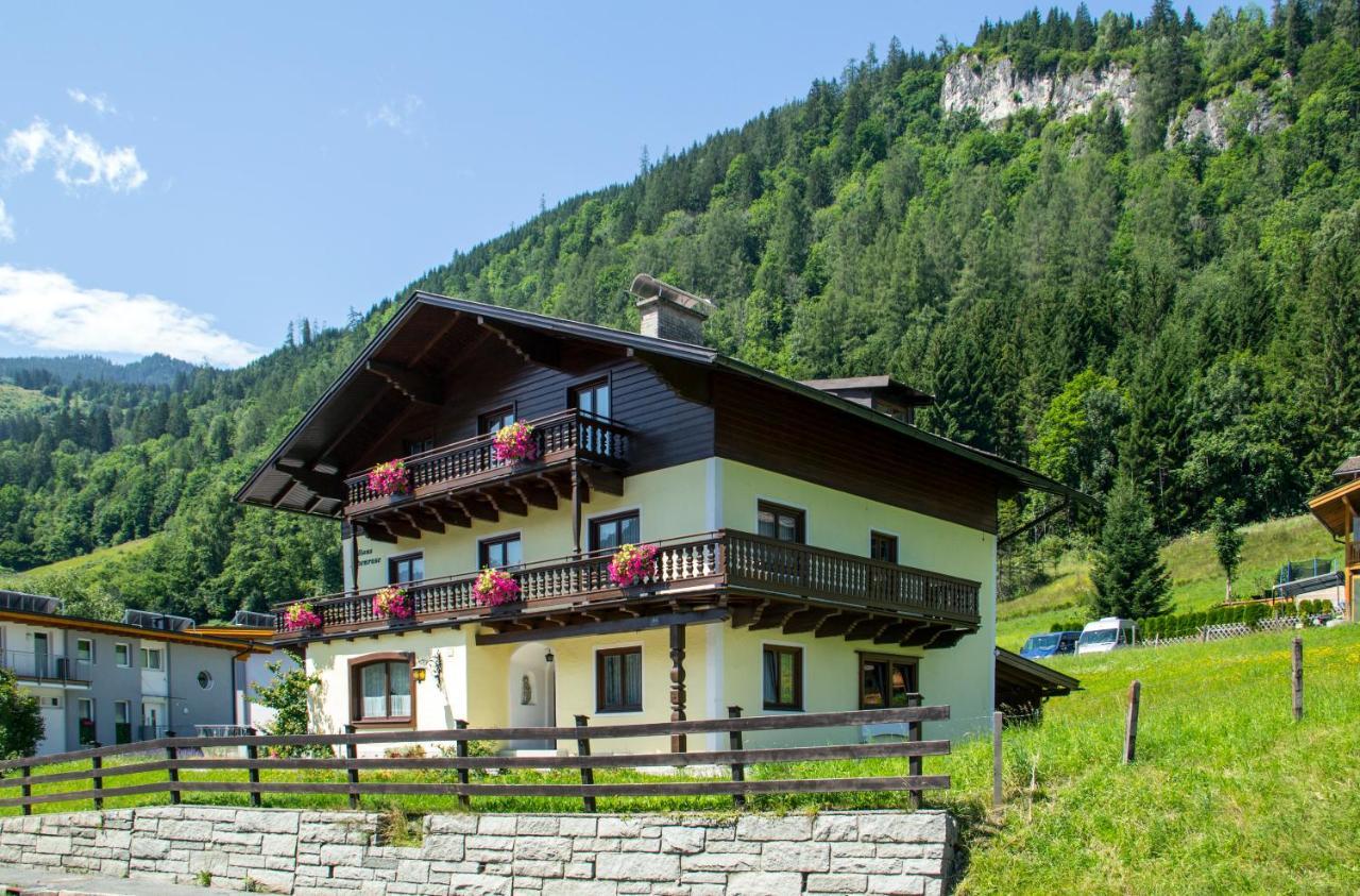 Ferienhaus Alpenrose Villa Bruck an der Grossglocknerstrasse Bagian luar foto